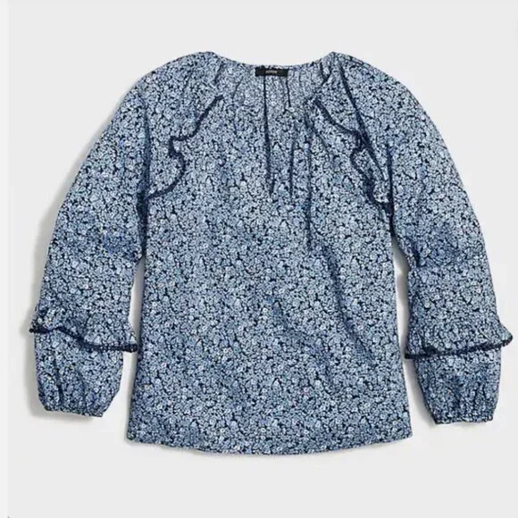 ✨🌿 J.Crew Factory Floral Ruffle Trim Pheasant Top (NEW WITH TAG) ✨🌿 - Picture 2 of 4